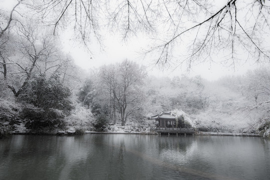 南京栖霞山雪景