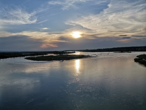 河流