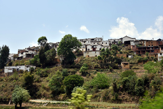 山村