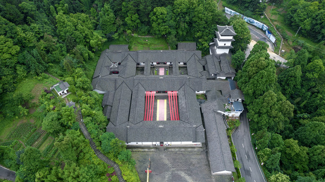 会龙庄
