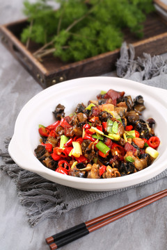 螺肉煲