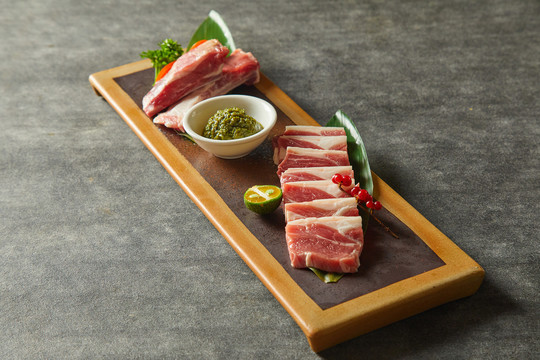 烤羊肉