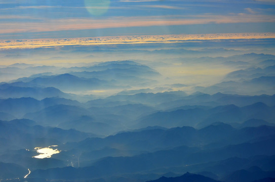 山峰山脉