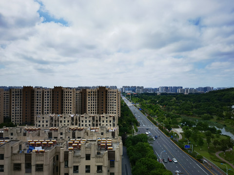 城市的夏天