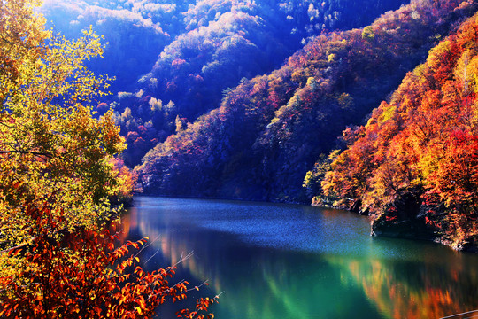 山水秋景