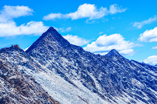 海子山