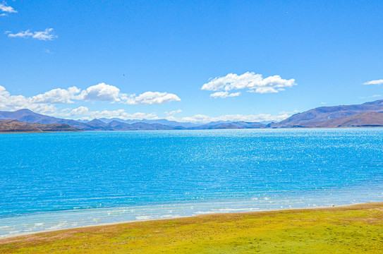 大美西藏蓝色湖泊