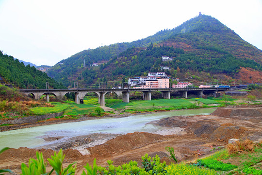 广元明月峡风光