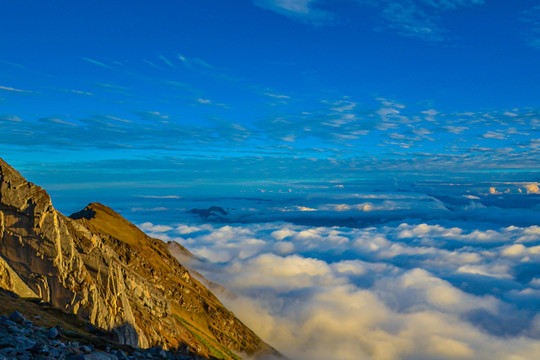 九顶山