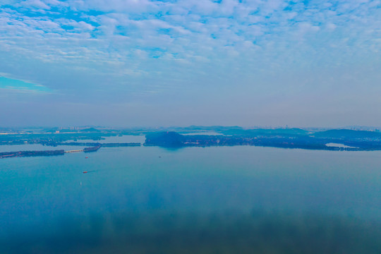 东湖