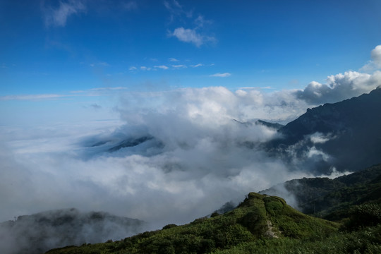 中国贵州铜仁梵净山云海