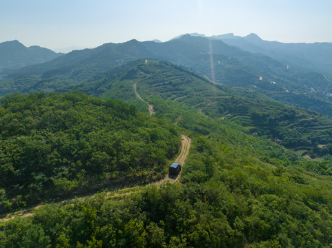 济南锦绣川到柳埠的越野盘山路