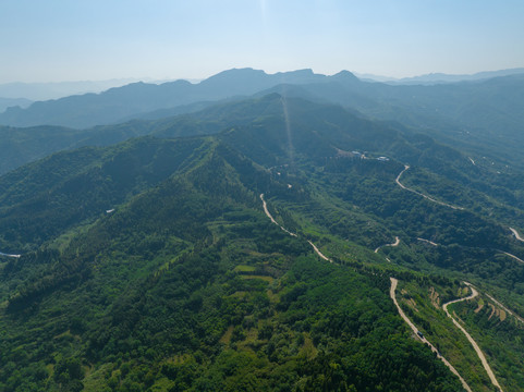 济南锦绣川到柳埠的越野盘山路