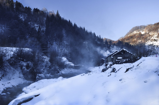 雪乡山里人家