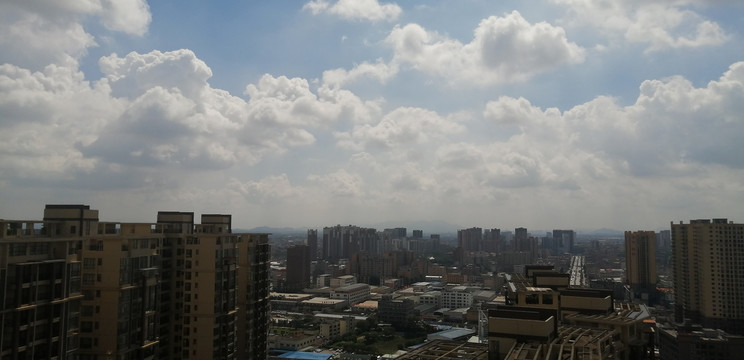 中国工业发展蓝天白云