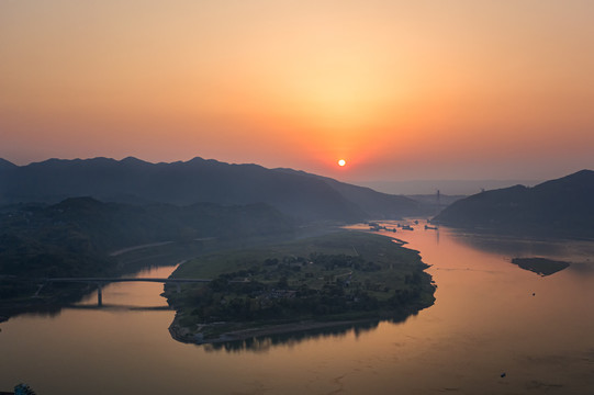 长江夕阳航拍自然风光