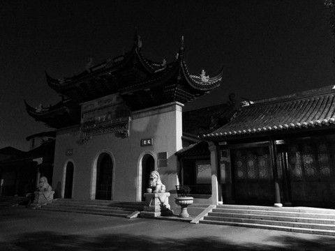 寺庙夜色
