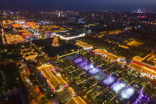 大雁塔北广场夜景