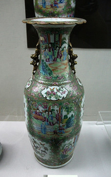 近代瓷器瓷瓶