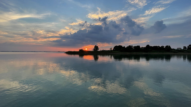 漳河夕阳