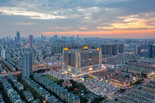 长沙万家丽广场夜景