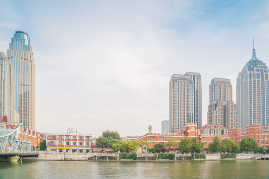 天津城市建筑天际线和海河风光
