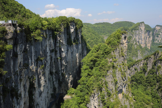 黄鹤峰林景区