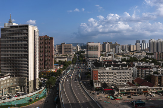 济南纬六路街景