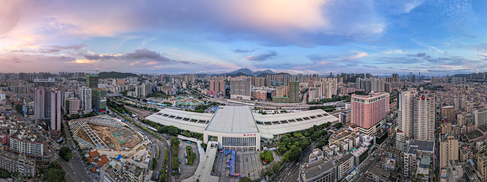 粤港澳大湾区广东深圳东火车站