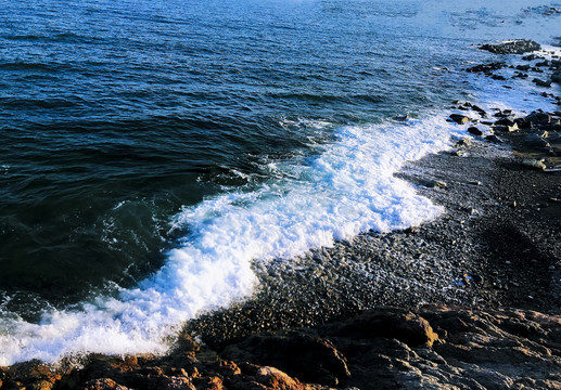 海上日出