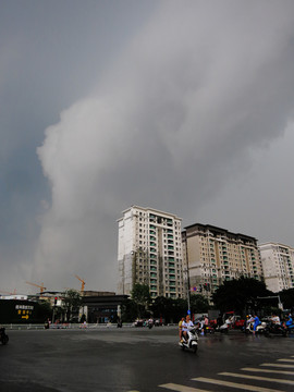 暴风雨