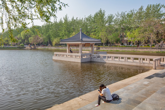 天津大学敬业湖