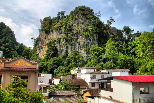 骨屯村