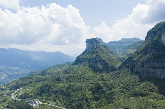 金佛山南坡