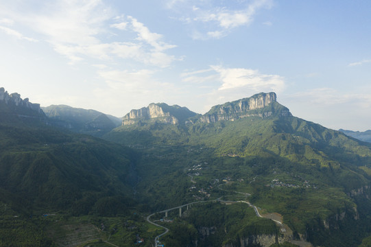 头渡镇金佛山