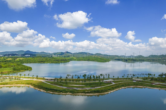 深圳石岩湖