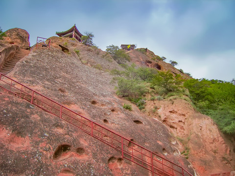 固原须弥山石窟