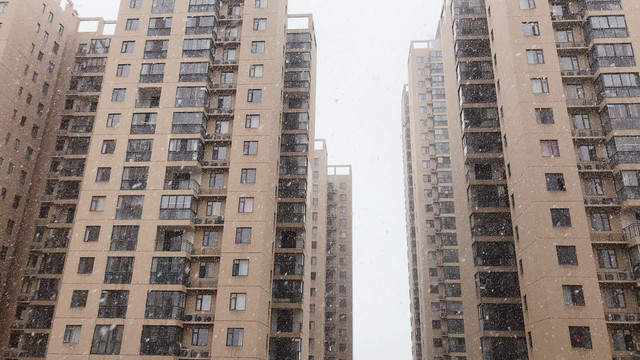 楼房雪景