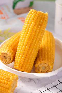 熟黄玉米
