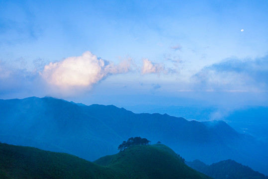 云中草原江西武功山