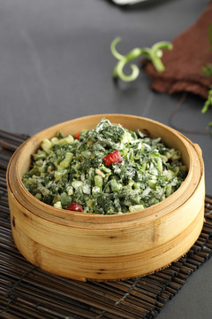 芹菜麦饭