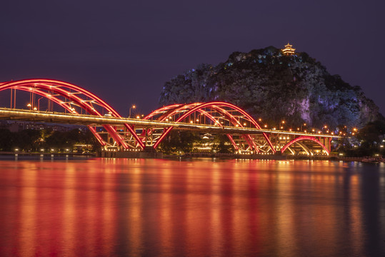 夜景灯光桥梁