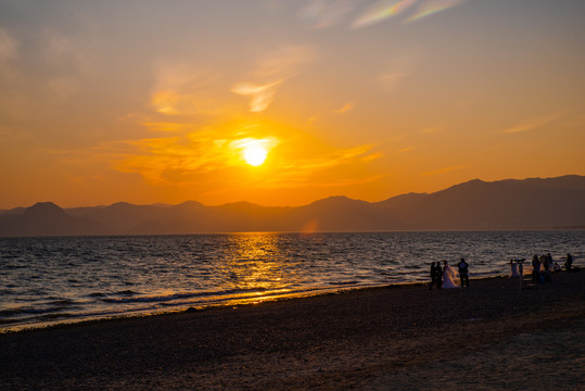 夕阳沙滩