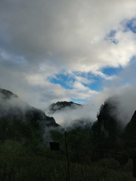 暴雨前夕