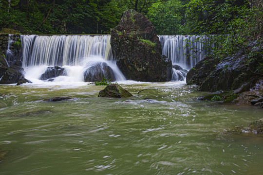 磐安瀑布水景