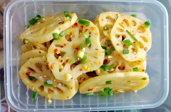 凉拌藕片