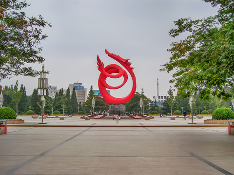 濮阳市中心广场