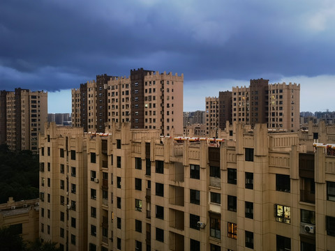 风雨欲来