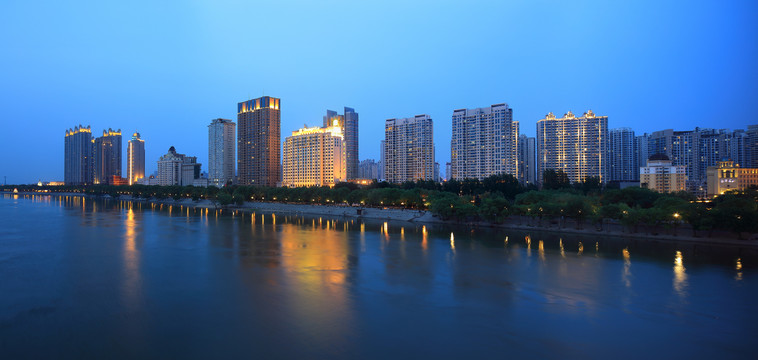 城市夜景