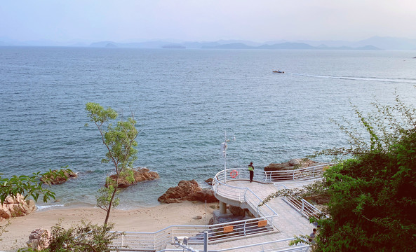 深圳盐田海边栈道